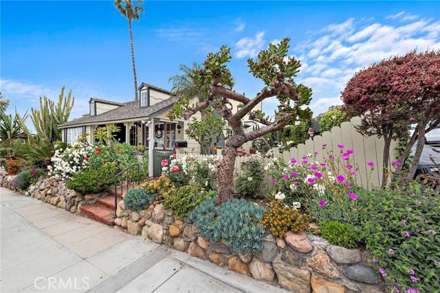 Laguna Beach, CA 92651,524 Park Avenue