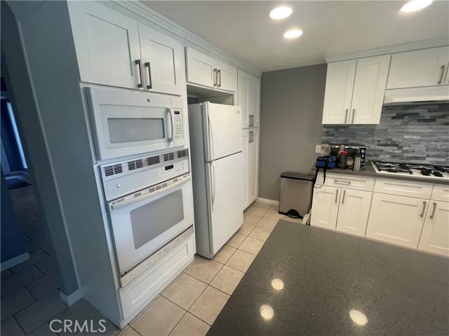 Palm Desert, CA 92260,74643 Gary Avenue