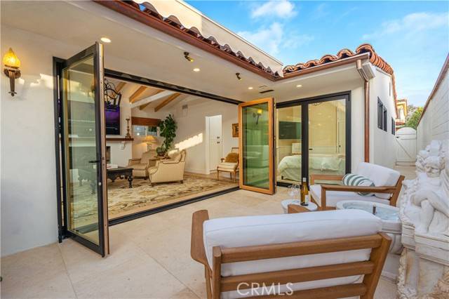 Newport Beach, CA 92663,106 Via Cordova