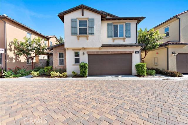 Lake Forest, CA 92630,52 Clover