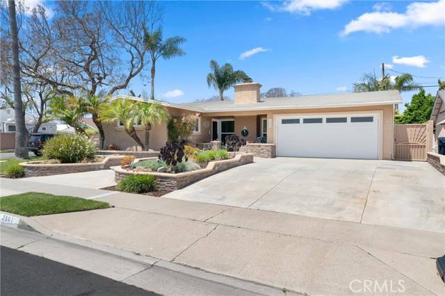 Huntington Beach, CA 92647,7561 Rhine Drive