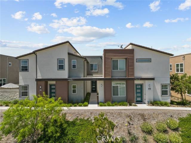 Valencia, CA 91381,27632 Sky Mesa Pl