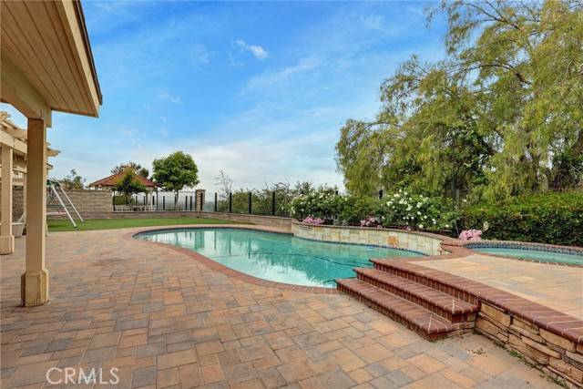 Yorba Linda, CA 92886,3750 Oak Hill Drive