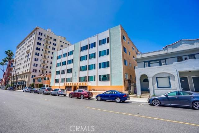 Long Beach, CA 90802,335 Cedar Avenue #308