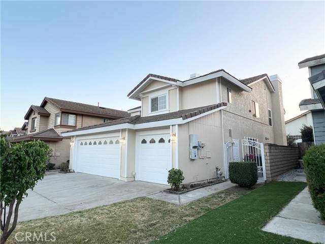 Fontana, CA 92336,8040 Streamside Court