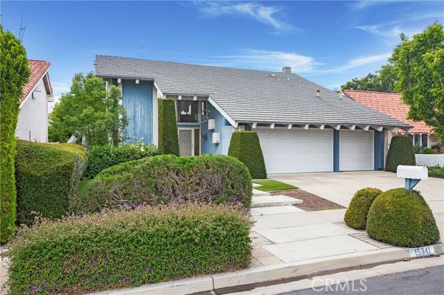 Irvine, CA 92604,15341 Moulins Circle