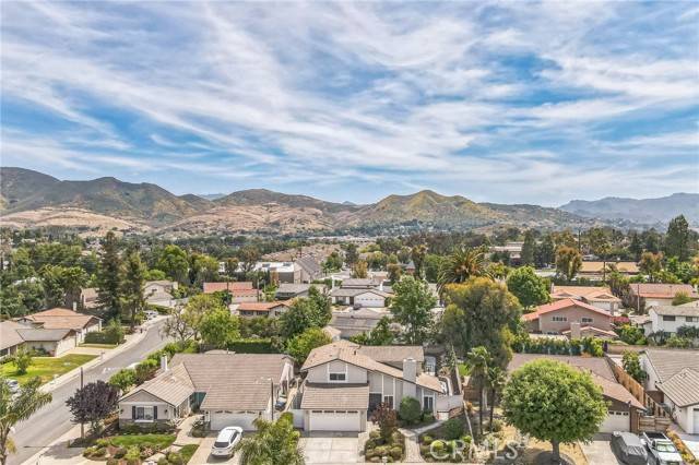 Westlake Village, CA 91362,30810 Oakrim Drive