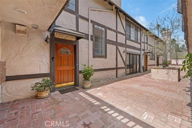 Culver City, CA 90232,4300 Duquesne Avenue #3A