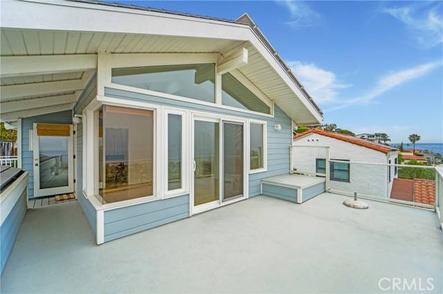 Laguna Beach, CA 92651,806 Temple Hills Drive