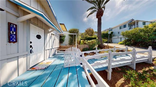 Laguna Beach, CA 92651,31955 10th Avenue