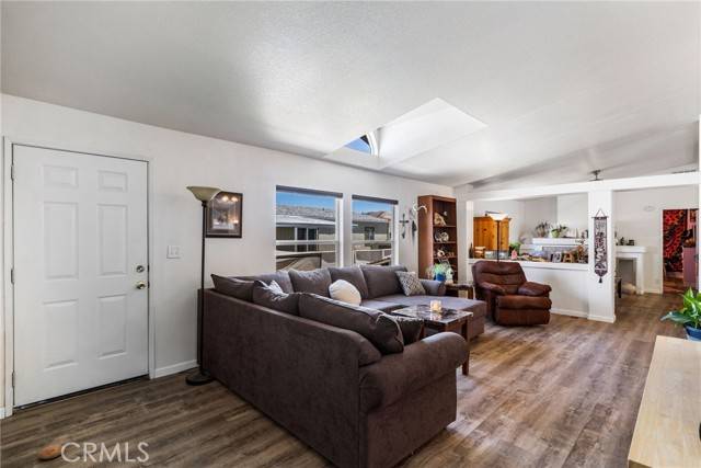 Tehachapi, CA 93561,600 S Dennison #65