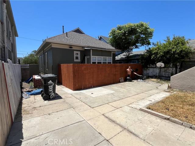 San Pedro, CA 90731,330 W 10th Street