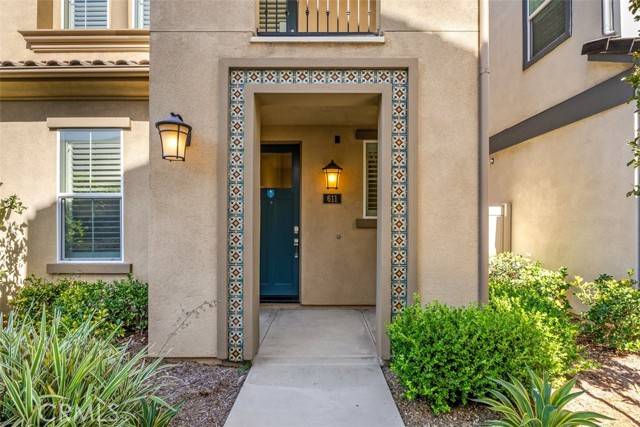 Santa Ana, CA 92703,611 W Tribella Court