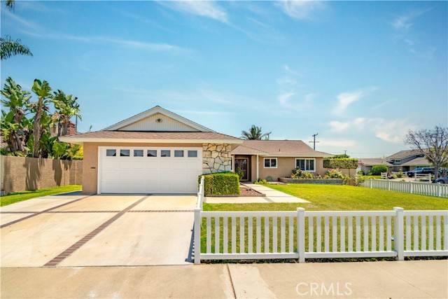 Fountain Valley, CA 92708,18842 Los Leones Street