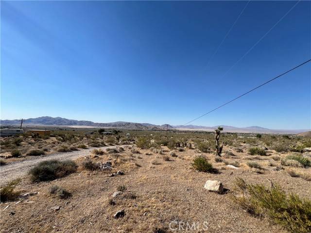 Lucerne Valley, CA 92356,31000 Azurite