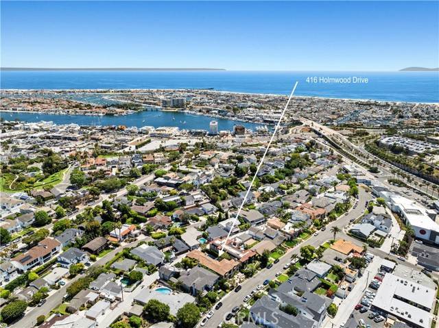 Newport Beach, CA 92663,416 Holmwood Drive