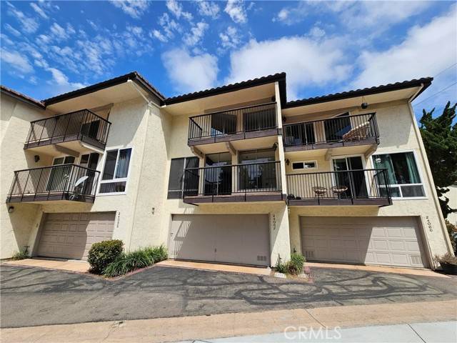 Carlsbad, CA 92009,2406 Altisma Way #F