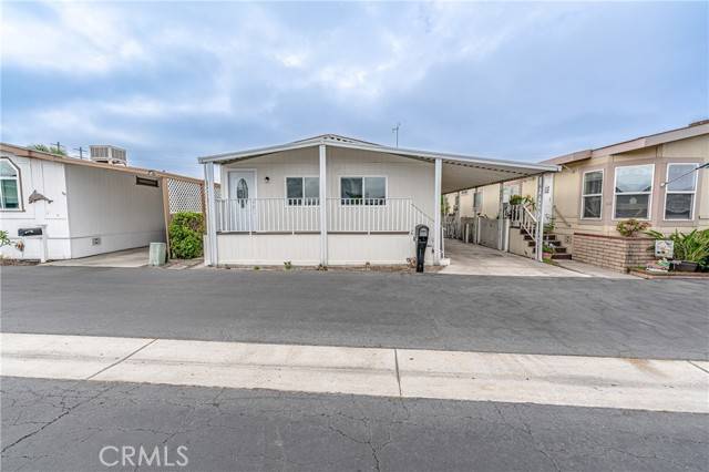 Westminster, CA 92683,15621 Beach #61