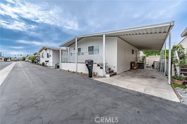 Westminster, CA 92683,15621 Beach #61