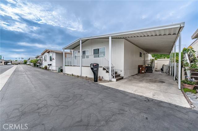 Westminster, CA 92683,15621 Beach #61