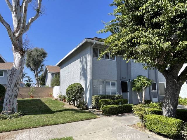 Huntington Beach, CA 92646,9667 Pettswood Drive #2