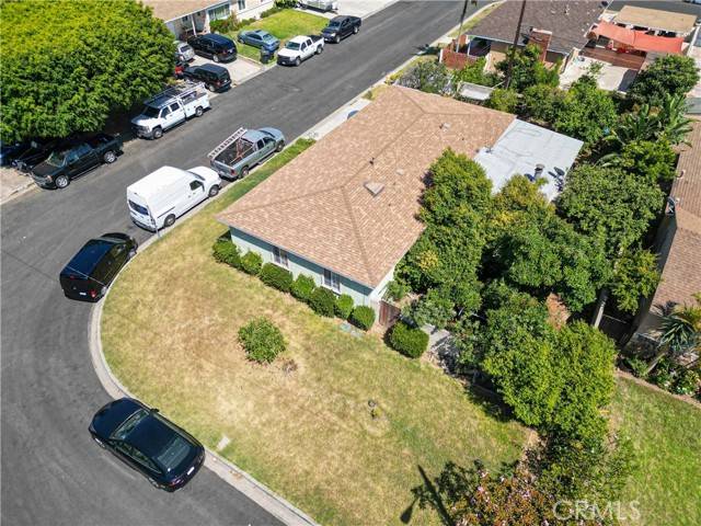 Tustin, CA 92780,1056 Walter Avenue