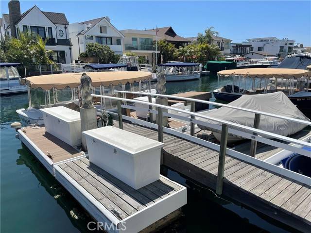 Newport Beach, CA 92663,400 Clubhouse Avenue