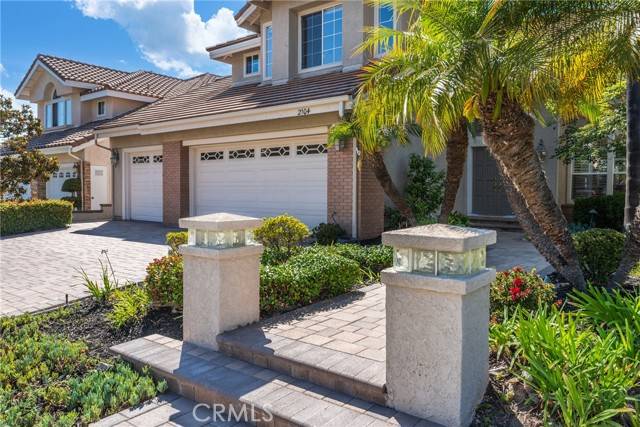 San Clemente, CA 92673,2104 Via Viejo