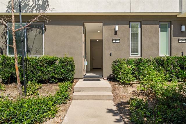 Anaheim, CA 92805,1860 S Westside Drive #19