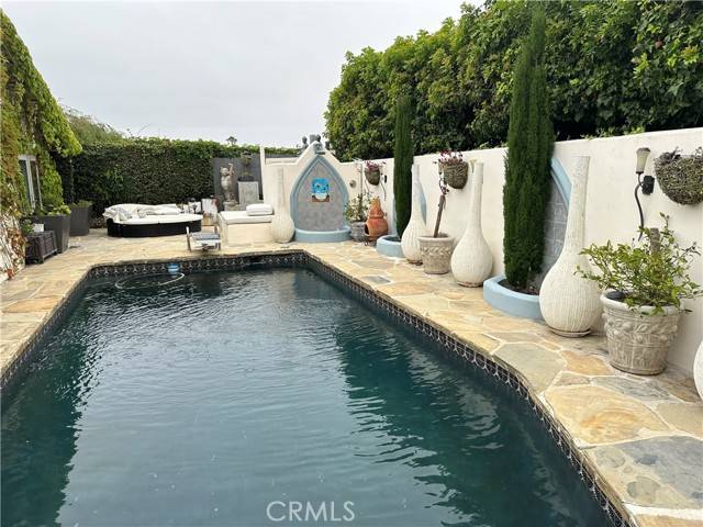 Corona Del Mar, CA 92625,4621 Wayne Road