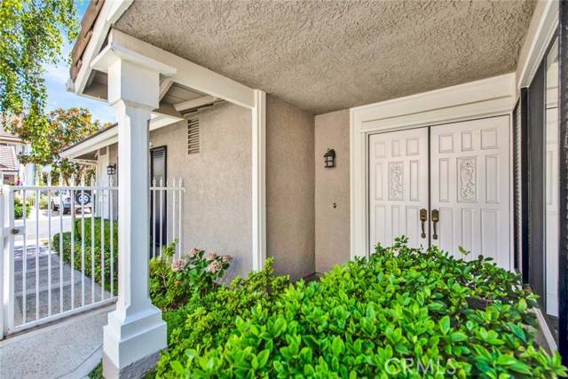 Yorba Linda, CA 92886,5373 Via Morena