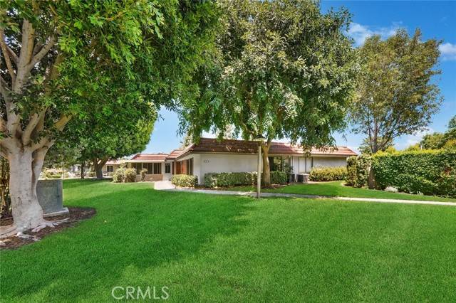 Laguna Woods, CA 92637,3135 Via Serena #D