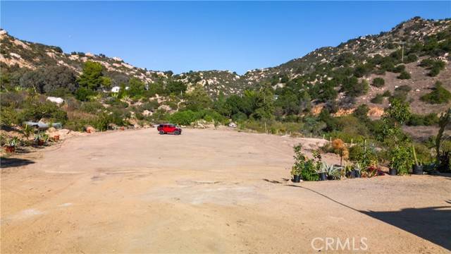 Fallbrook, CA 92028,5589 Rainbow Creek