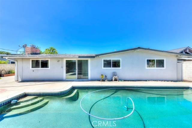 Costa Mesa, CA 92626,2430 Vassar Place