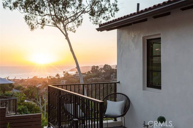 Laguna Beach, CA 92651,1060 Van Dyke Drive