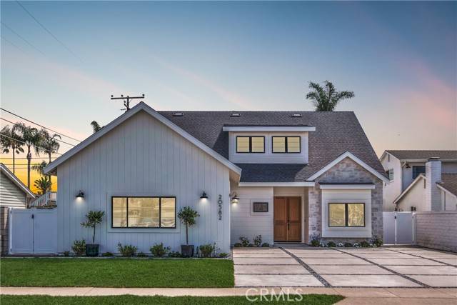 Huntington Beach, CA 92646,20582 Goshawk Lane