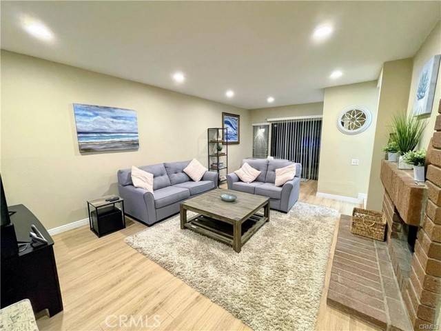 Irvine, CA 92620,6 COPPER HL