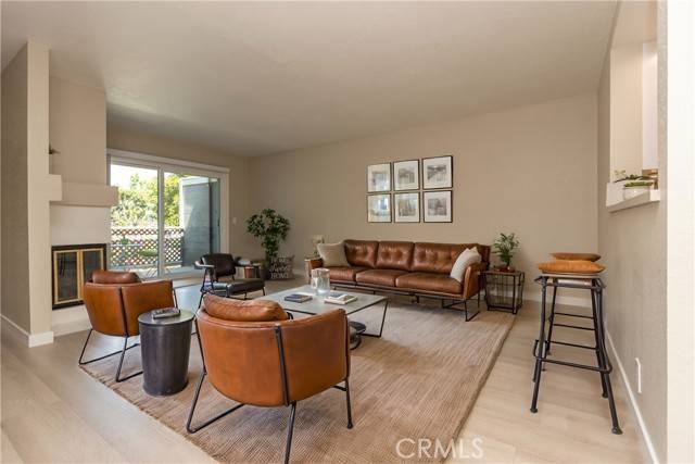 Aliso Viejo, CA 92656,37 Clover Lane #273