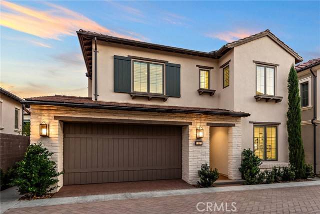 Irvine, CA 92602,162 Villa Ridge