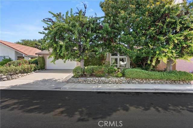 Costa Mesa, CA 92626,3382 Fuchsia Street