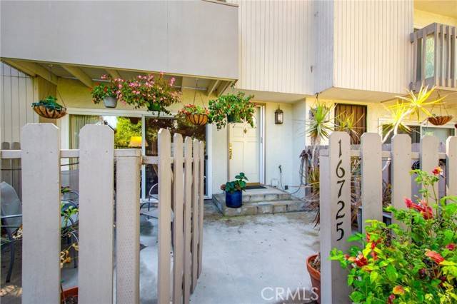 Huntington Beach, CA 92649,16725 Barefoot Circle