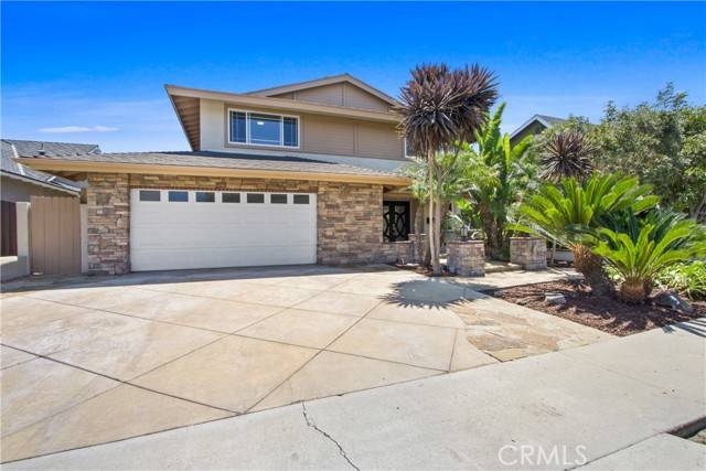 Huntington Beach, CA 92647,6152 Christy Drive