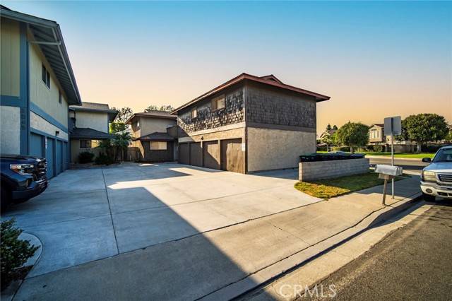 Costa Mesa, CA 92626,3049 Jeffrey Drive