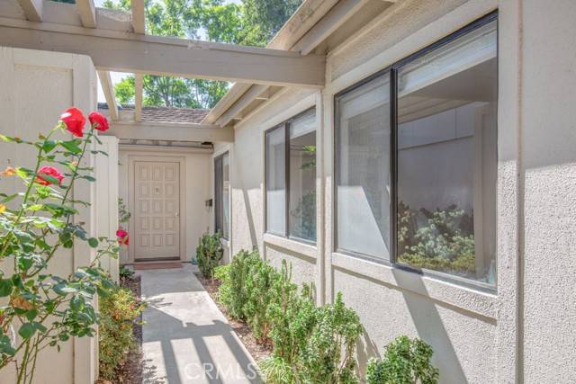 Laguna Woods, CA 92637,3140 VIA VISTA #B