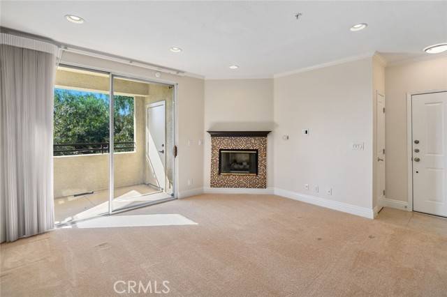 Aliso Viejo, CA 92656,22681 Oakgrove #633