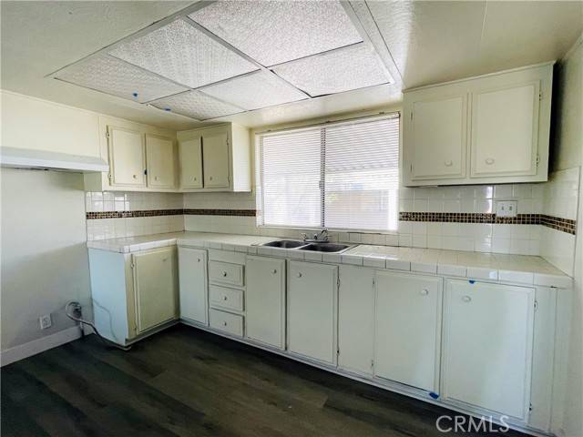 Apple Valley, CA 92308,22838 Bear Valley #1