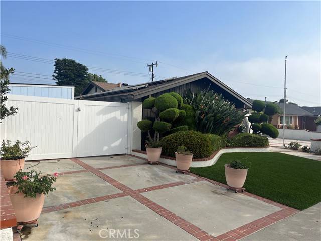 Fountain Valley, CA 92708,9085 La Casita Avenue