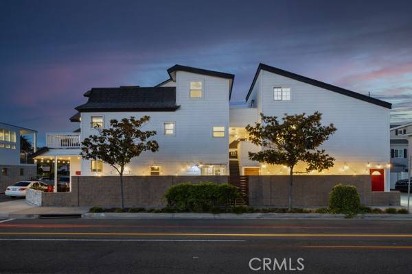 Newport Beach, CA 92663,204 44th Street