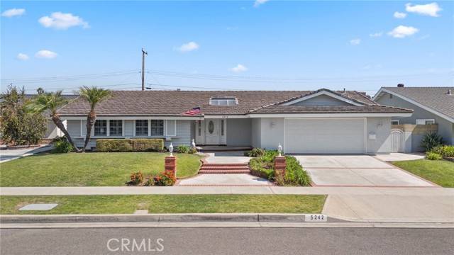 Placentia, CA 92870,5242 Cedarlawn Drive