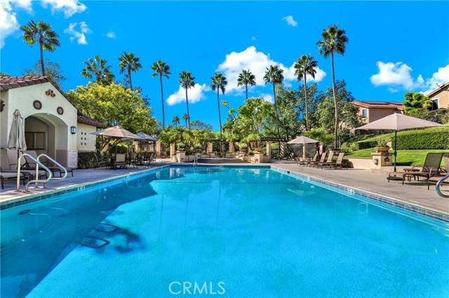 Tustin, CA 92782,2573 Newman Avenue